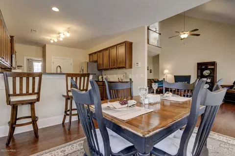 69 Round Table Ln, Hampstead, NC 28443 photo 11
