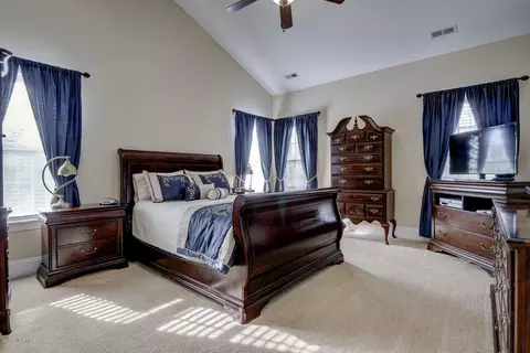 69 Round Table Ln, Hampstead, NC 28443 photo 17