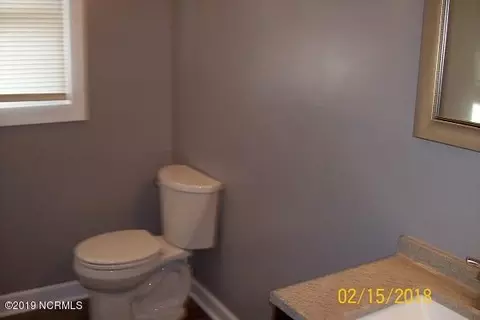 722 Bray St, Wallace, NC 28466 photo 4