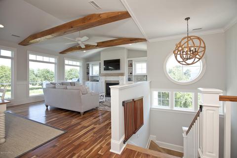 107 Anna Ct, Hampstead, NC 28443 photo 8