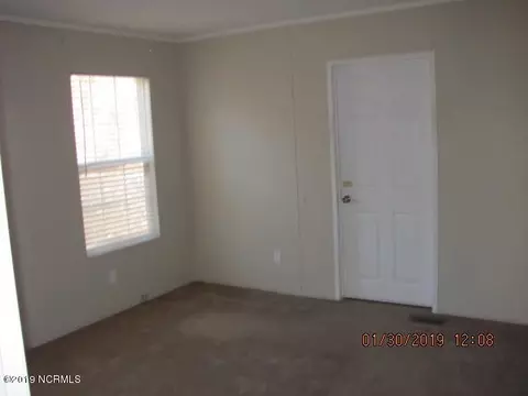 407 Middle Rd, Aurora, NC 27806 photo 5