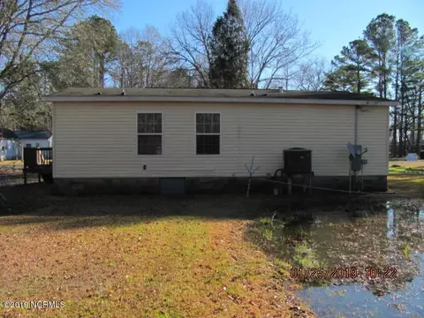407 Middle Rd, Aurora, NC 27806 photo 9