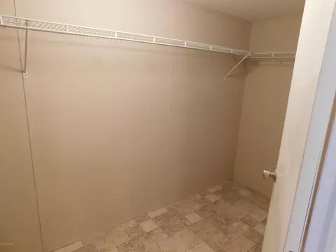 355 Can Dr, Maxton, NC 28364 photo 5