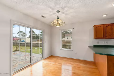 103 Avon Dr, Hubert, NC 28539 photo 7