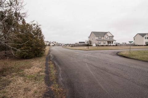 126 Lafitte Dr, Hubert, NC 28539 photo 4