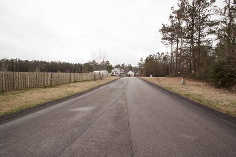 126 Lafitte Dr, Hubert, NC 28539 photo 2