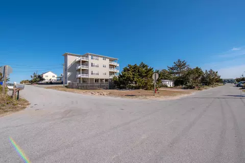 107 Willis Ave #1, Atlantic Beach, NC 28512 photo 2