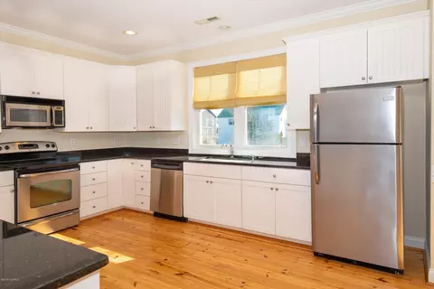 107 Willis Ave #1, Atlantic Beach, NC 28512 photo 10
