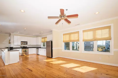 107 Willis Ave #1, Atlantic Beach, NC 28512 photo 8