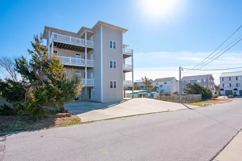 107 Willis Ave #1, Atlantic Beach, NC 28512 photo 3
