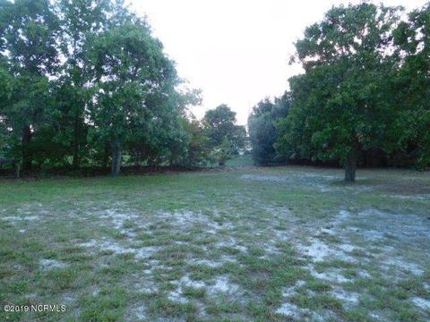 307 Cinnamon Dr, Hubert, NC 28539 photo 16