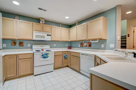 809 Sloop Pointe Ln, Kure Beach, NC 28449 photo 15