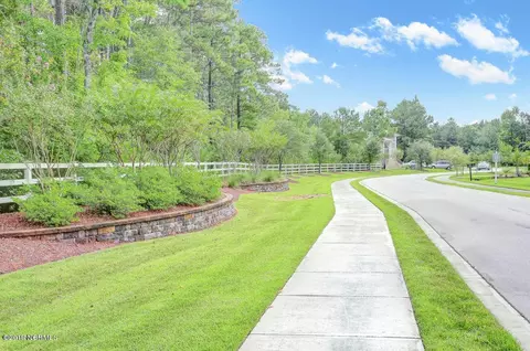 545 Montgomery Loop, Hampstead, NC 28443 photo 5