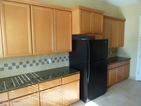 417 Landsdowne Cir, Hampstead, NC 28443 photo 37