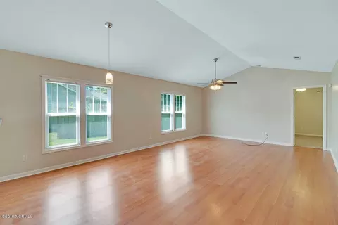 119 Holly Tree Ln, Hampstead, NC 28443 photo 12