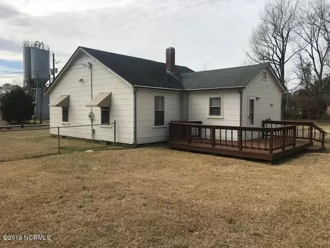 1008 E 5th St, Washington, NC 27889 photo 4