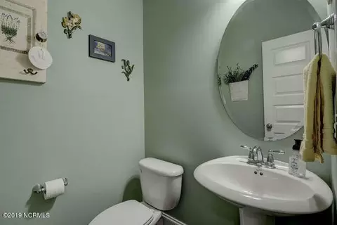 92 Hidden Bluff Trl, Hampstead, NC 28443 photo 13