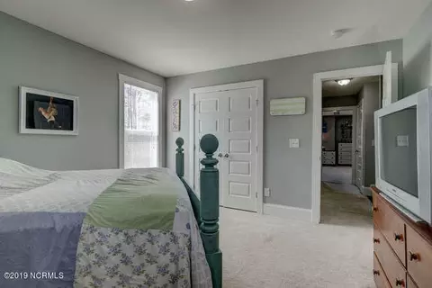 92 Hidden Bluff Trl, Hampstead, NC 28443 photo 19