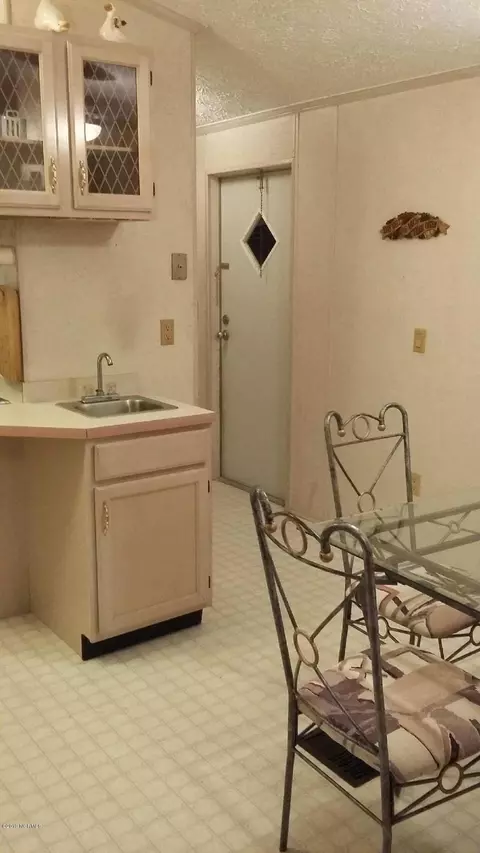 253 Summerplace Dr, Gloucester, NC 28528 photo 7