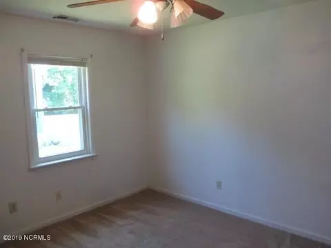 110 Pine Needle Dr, Hubert, NC 28539 photo 12