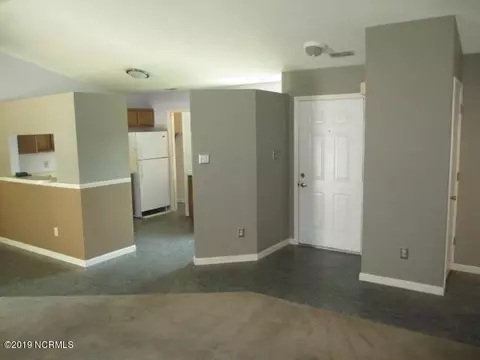 110 Pine Needle Dr, Hubert, NC 28539 photo 5