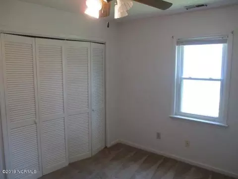 110 Pine Needle Dr, Hubert, NC 28539 photo 13