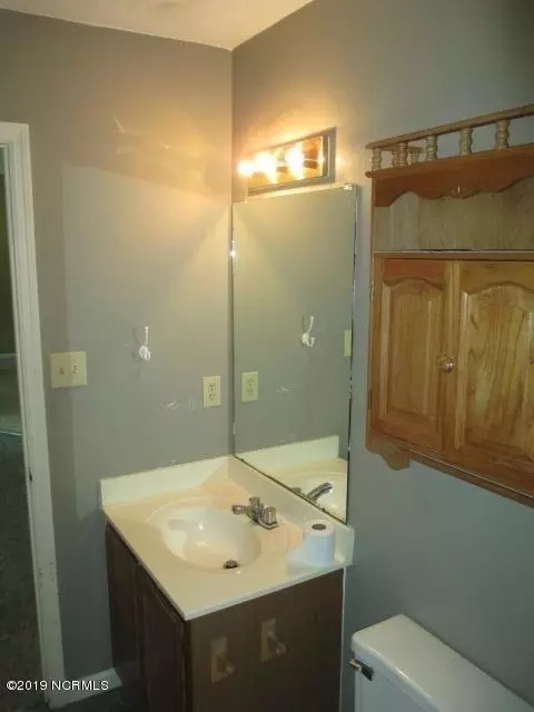 110 Pine Needle Dr, Hubert, NC 28539 photo 10