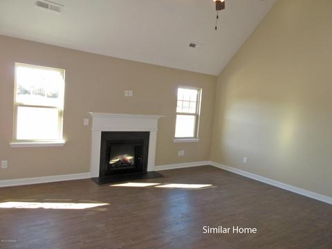 113 Sonia Dr, Hubert, NC 28539 photo 4