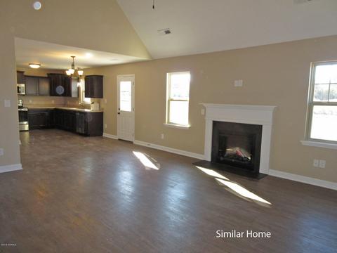 113 Sonia Dr, Hubert, NC 28539 photo 3