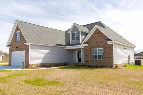 560 Hines Dr, Ayden, NC 28513 photo 3