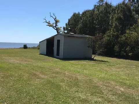 496 Seashore Dr, Atlantic, NC 28511 photo 5