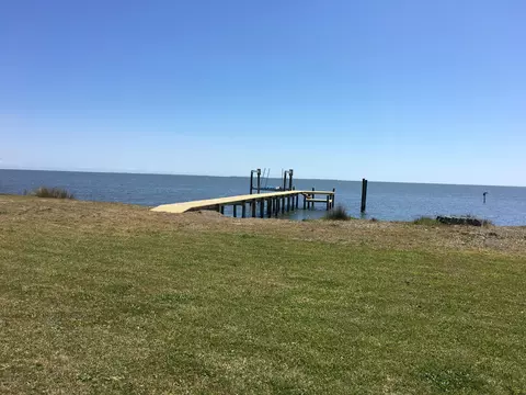 496 Seashore Dr, Atlantic, NC 28511 photo 7