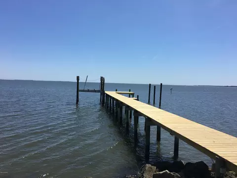 496 Seashore Dr, Atlantic, NC 28511 photo 8