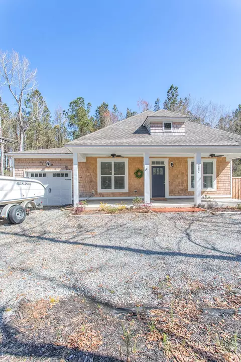 287 Dan Owen Dr, Hampstead, NC 28443 photo 4