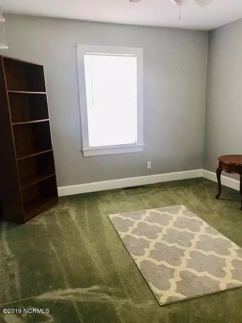 102 N West St, Dover, NC 28526 photo 8