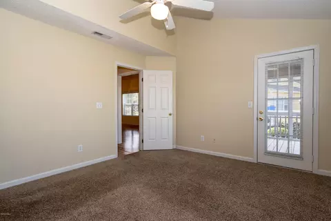 617 Sloop Pointe Ln, Kure Beach, NC 28449 photo 9