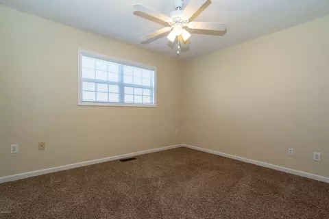617 Sloop Pointe Ln, Kure Beach, NC 28449 photo 16