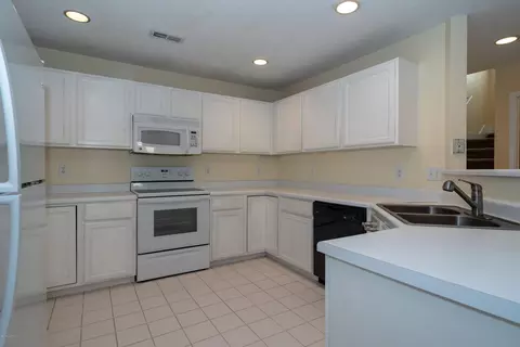 617 Sloop Pointe Ln, Kure Beach, NC 28449 photo 7