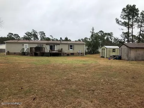 104 Yew Ct, Hubert, NC 28539 photo 6