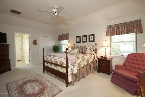 646 Sawgrass Rd, Hampstead, NC 28443 photo 29