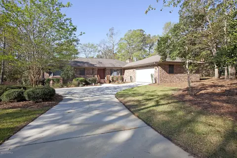646 Sawgrass Rd, Hampstead, NC 28443 photo 2
