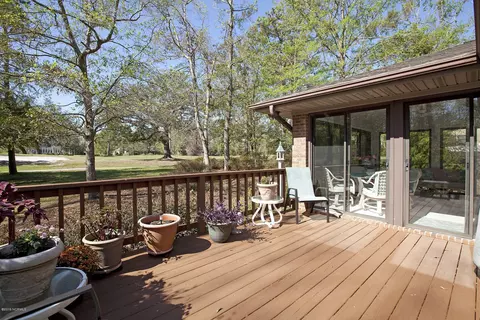 646 Sawgrass Rd, Hampstead, NC 28443 photo 36