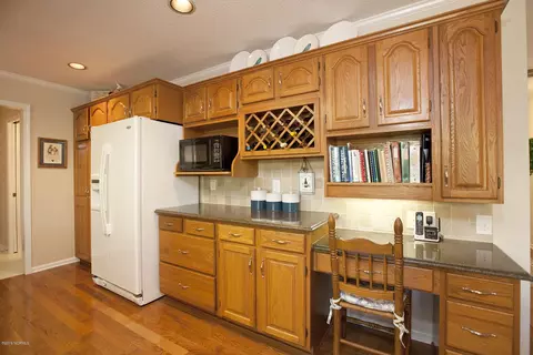 646 Sawgrass Rd, Hampstead, NC 28443 photo 14