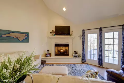 62 Thornton Dr, Hampstead, NC 28443 photo 5