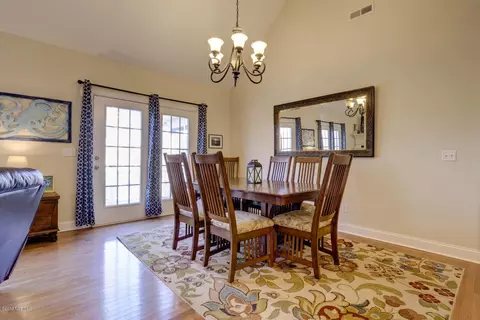 62 Thornton Dr, Hampstead, NC 28443 photo 6