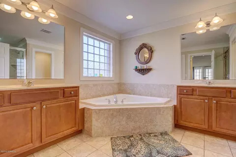 62 Thornton Dr, Hampstead, NC 28443 photo 16
