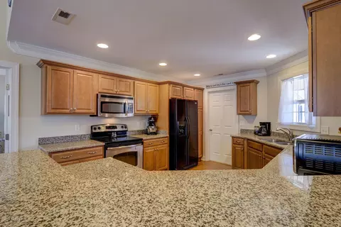 62 Thornton Dr, Hampstead, NC 28443 photo 10