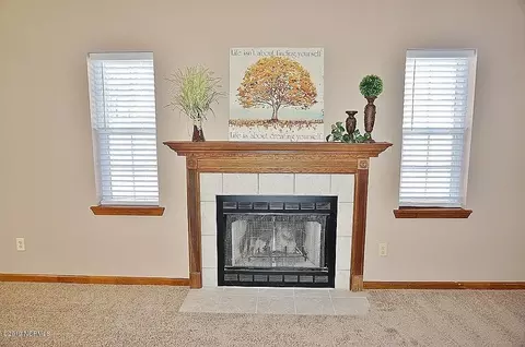 133 Fodder Dr, Hubert, NC 28539 photo 4