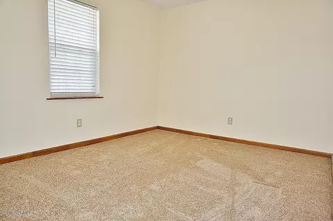 133 Fodder Dr, Hubert, NC 28539 photo 17