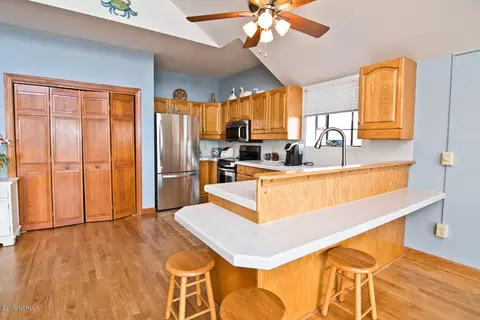 108 Leslie Dr, Hubert, NC 28539 photo 4